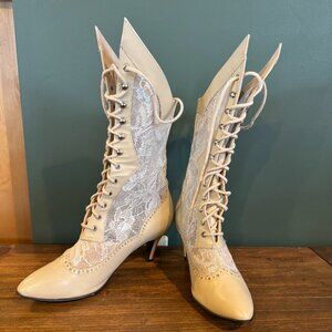 Women Dress/Wedding Boot Size Size 7.5
